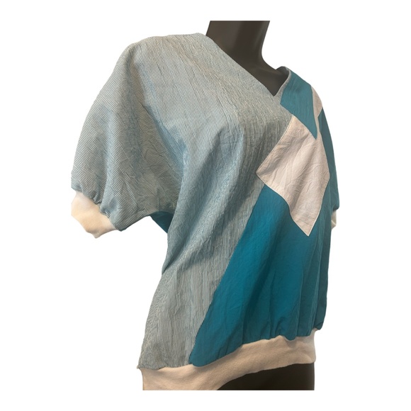 80’s Shirt - Picture 2 of 4